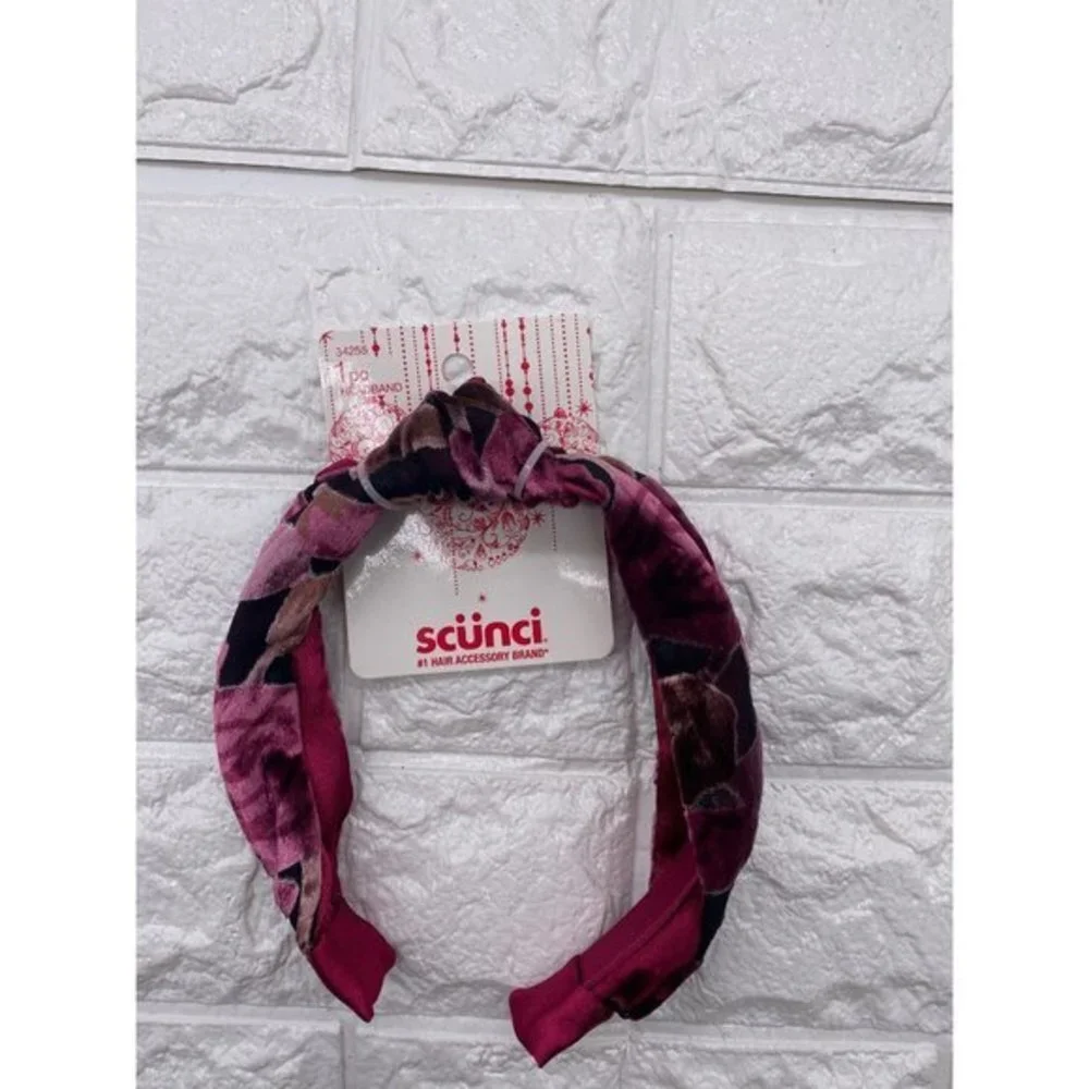 Scunci Headband Magenta Pink Velvet Headband‎ 1 Inch Wide New
